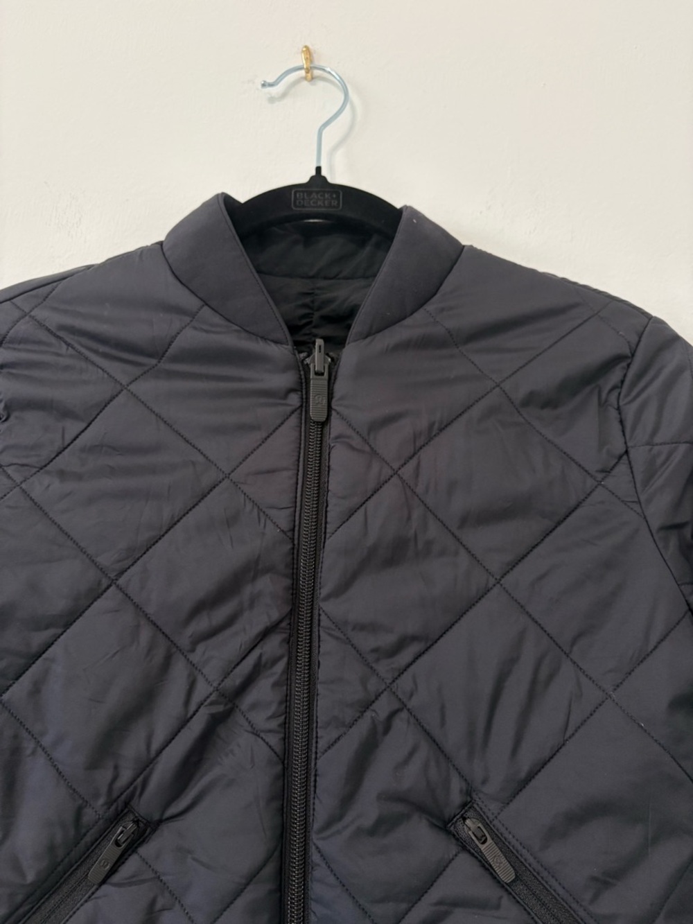 Lululemon Warm Two Ways Bomber Sz 2 Black Quilted Reversible EUC - Picture 4 of 16